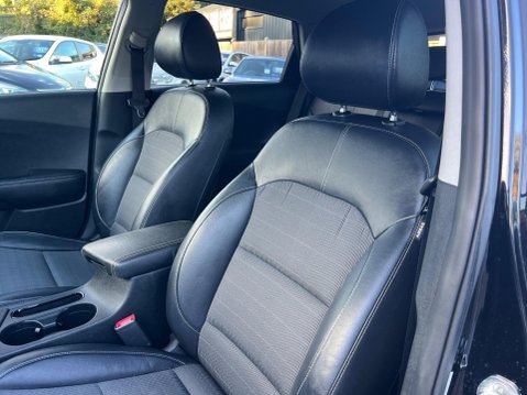 Kia Niro 1.6h GDi 2 DCT Euro 6 (s/s) 5dr 25