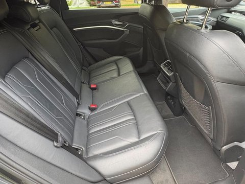 Audi E-Tron 55 Black Edition Auto quattro 5dr 95kWh 25