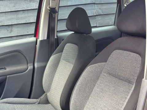Citroen C3 Picasso 1.2 C3 Picasso Platinum PureTech 5dr 29