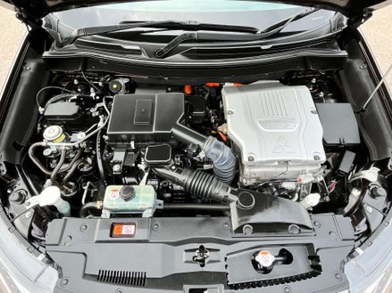 Mitsubishi Outlander 2.4 Outlander Dynamic PHEV CVT 4WD 5dr 