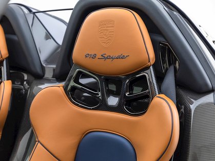 The Next Generation of Porsche Cars: 918 Spyder