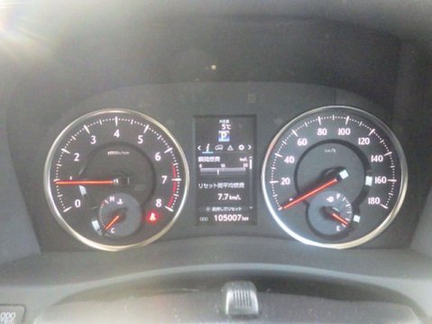 Toyota Vellfire 2.5 PETROL Z A EDITION 7 SEATS 8