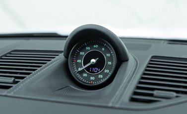 Porsche 911 SPORT CLASSIC (992) 20