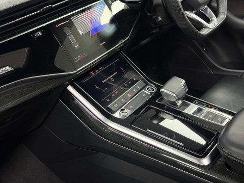 Audi Q7 3.0 TFSI V6 55 Black Edition SUV 5dr Petrol Tiptronic quattro Euro 6 (s/s) 32