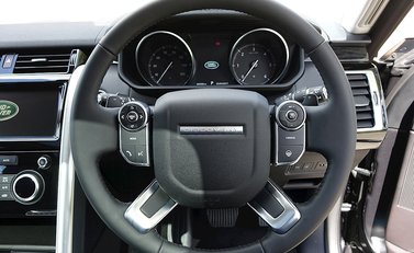 Land Rover Discovery SDV6 HSE Luxury 20