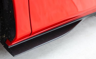 Ferrari F8 Tributo Spider 34