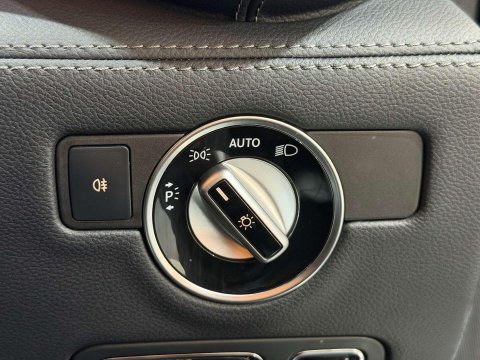 Mercedes-Benz Amg GT 4.0 V8 BiTurbo GPF C Roadster 2dr Petrol SpdS DCT Euro 6 (s/s) (557 ps) 42