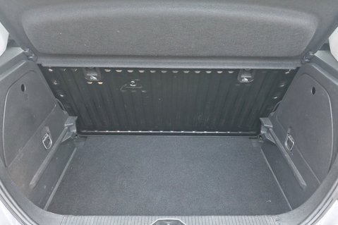 Vauxhall Corsa 1.4 ENERGY AC ECOFLEX FULL HISTORY! 9 SERVICES! 8 VAUXHALL! £35 TAX! 18