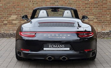 Porsche 911 (991.2) Carrera 4S Cabriolet 6