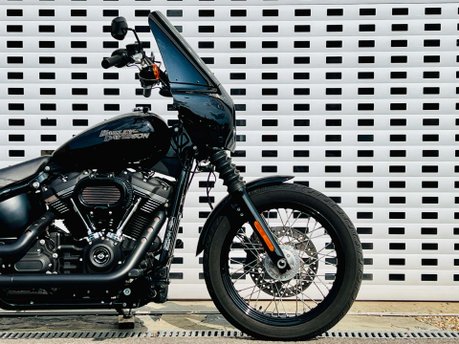 Harley-Davidson Street Dyna Street Bob 1745 