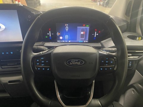 Ford Transit Custom 320 LIMITED L1H1 P/V 14