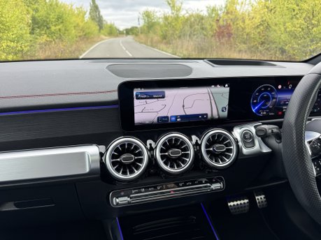 Mercedes-Benz EQB EQB 350 4M AMG Line Premium Plus Auto Electric 66KWH 7 SEATER/PAN ROOF/NAV 10