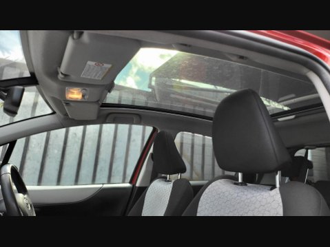 Toyota Yaris VVT-I T SPIRIT 30