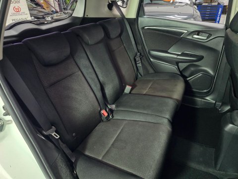 Honda Fit /Jazz 1.5 Hybrid 14