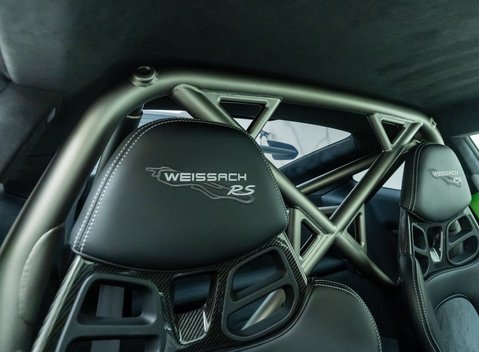 Porsche 911 GT3 RS Weissach (991.2) 15