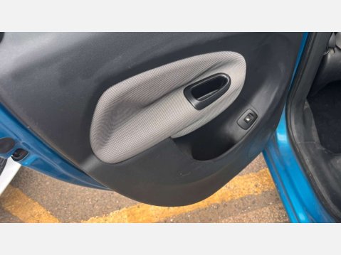 Citroen C3 Picasso 1.6 HDi Airdream + MPV 5dr Diesel Manual Euro 5 (90 ps) 17