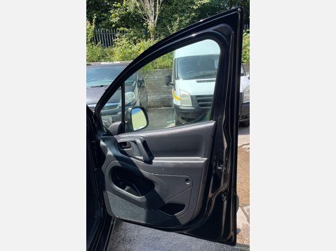 Citroen Berlingo 1.6 HDi 625 Enterprise L1 5dr 21