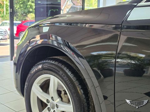 Audi Q5 2.0 TDI 40 Sport S Tronic quattro Euro 6 (s/s) 5dr 11