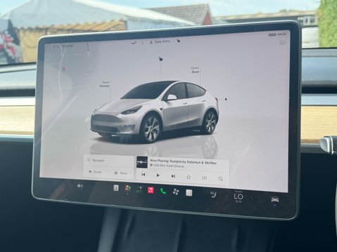 Tesla Model Y (Dual Motor) Long Range SUV 5dr Electric Auto 4WDE (384 bhp) 17