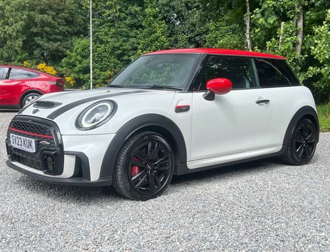 Mini Hatch 2.0 John Cooper Works Auto 3dr 11