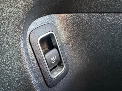 Mercedes-Benz CLA Class 2.0 CLA220d AMG Line (Premium Plus) Shooting Brake 8G-DCT Euro 6 (s/s) 5dr 50