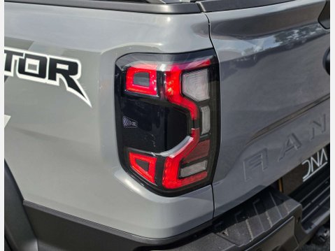 Ford Ranger 3.0 Ranger Raptor EcoBOOST 4x4 A 4WD 36