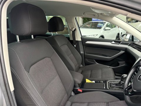 Volkswagen Passat 1.4 TSI SE Business DSG Euro 6 (s/s) 5dr 20