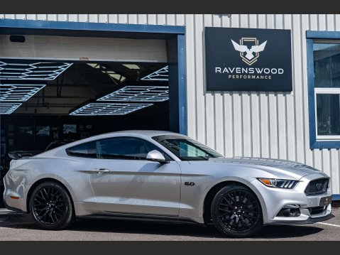 Ford Mustang 5.0 Mustang GT 2dr 1