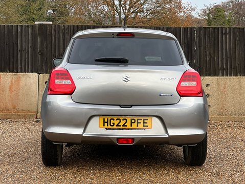 Suzuki Swift SZ-T DUALJET MHEV 8