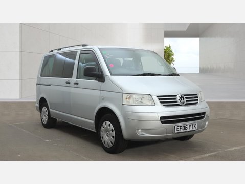 Volkswagen Transporter T30 SWB SHUTTLE SE TDI 2