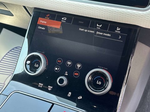 Land Rover Range Rover Velar 2.0 D180 R-Dynamic SE SUV 5dr Diesel Auto 4WD Euro 6 (s/s) (180 ps) 53