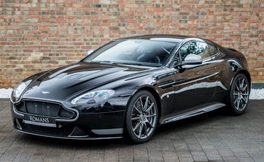 Aston Martin V12 Vantage S 6