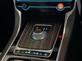 Jaguar XF V6 S 16