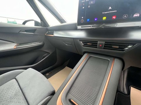 Cupra Born Born V3 EV 5dr *NATIONAL DELIVERY* 32