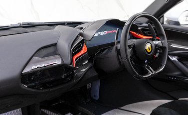 Ferrari SF90 Stradale Stradale Tailor Made Ispirazioni 12