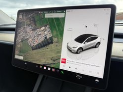Tesla Model Y (Dual Motor) Long Range SUV 5dr Electric Auto 4WDE (384 bhp) 38