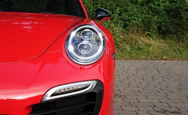 Porsche 911 (991) Turbo S GB Edition 19