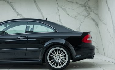 Mercedes-Benz CLK 63 AMG BLACK SERIES 38