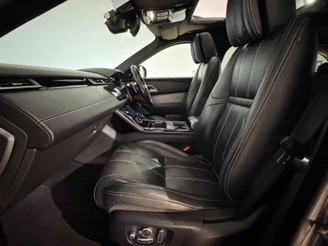 Land Rover Range Rover Velar R-DYNAMIC HSE 19