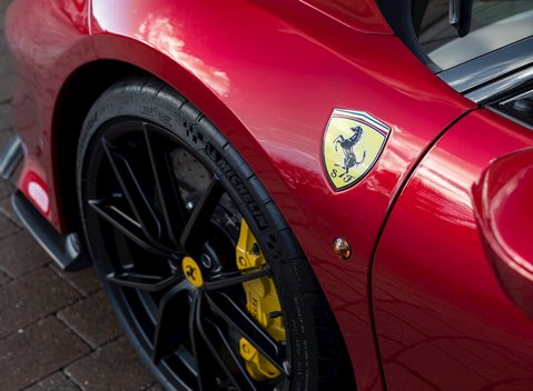 Ferrari 488 Pista 25