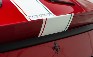 Ferrari 812 Competizione 44