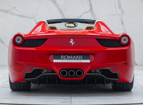 Ferrari 458 Spider 8