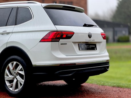 Volkswagen Tiguan Allspace LIFE TSI DSG 17