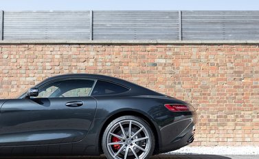 Mercedes-Benz Amg GT GT S 24