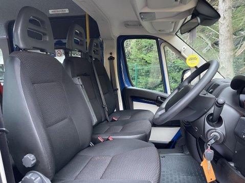 Peugeot Boxer BLUE HDI 440 L4H2 17Seat Minibus LITE Non-D1 with full wheelchair ramp. E6 26