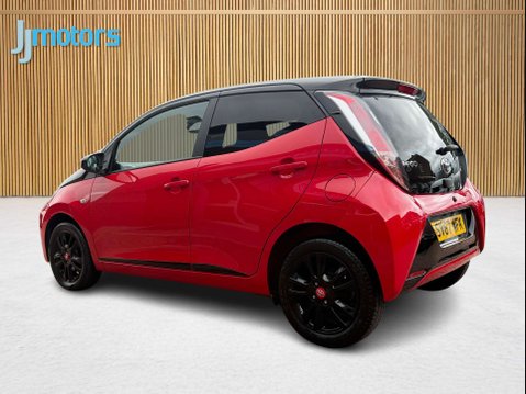 Toyota Aygo 1.0 VVT-i x-cite 4 Red Bi-Tone Hatchback 5dr Petrol Manual Euro 6 (68 ps) 20