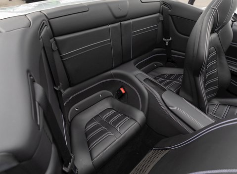 Ferrari California T 16