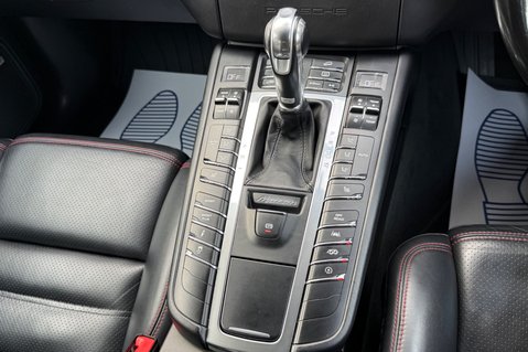 Porsche Macan GTS PDK -21 INCH ALLOYS -ELECTRIC TOWBAR -BOSE -SPORTS CHRONO -PDLS PLUS 11