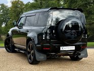 Land Rover Defender V8 7