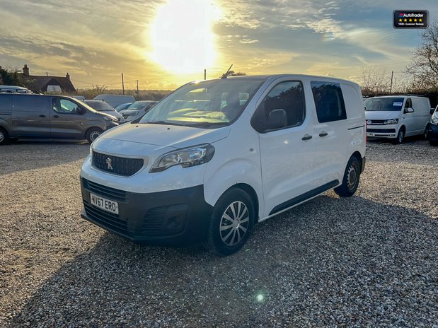 Peugeot Expert Crew Cab SWB L1H1 Blue Hdi Professional Compact EURO 6 NO VAT 2